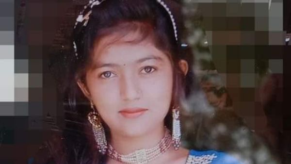 बीच सड़क पर हत्या बीच सड़क पर हत्या