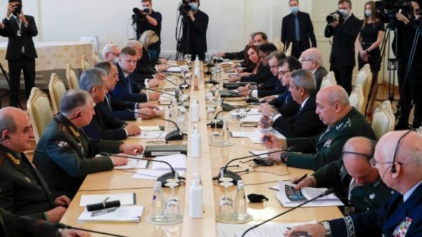 खुफिया अधिकारियों पर गिरी गाज 