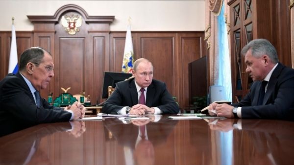 रूसी रक्षा मंत्री को हार्ट अटैक?