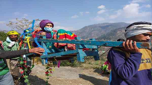 उत्तराखंड में बीजेपी बहुमत के करीब- सट्टा बाजार उत्तराखंड में बीजेपी बहुमत के करीब- सट्टा बाजार