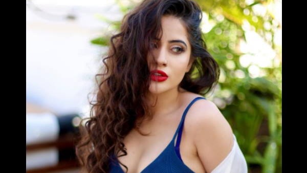 सिर्फ कपड़ों से नहीं है पहचान