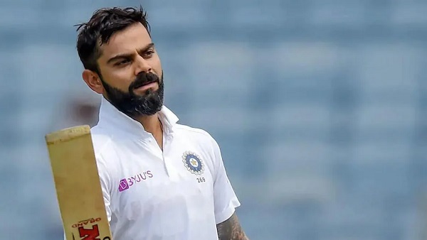 एबी डिविलियर्स को छोड़ दिया पीछे