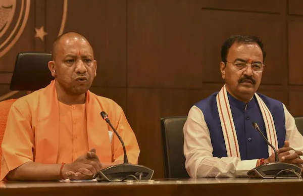 योगी के फरमान से सकते हैं कई मंत्री योगी के फरमान से सकते हैं कई मंत्री