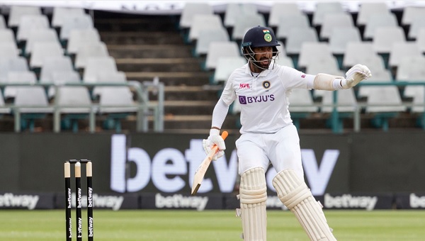 पांच पारियों में ठोंका दूसरा दोहरा शतक