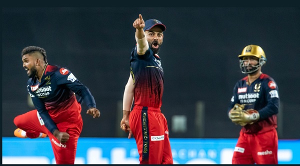 क्रिकेट के नियमों को फिर खंगालना पड़ा-