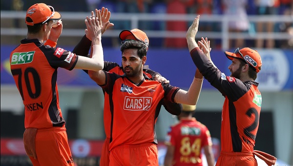 भुवनेश्वर कुमार (Bhuvaneshvar Kumar)