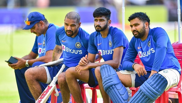 आईपीएल के मौजूदा सीजन में बेस्ट डेथ बॉलर में आईपीएल के मौजूदा सीजन में बेस्ट डेथ बॉलर में