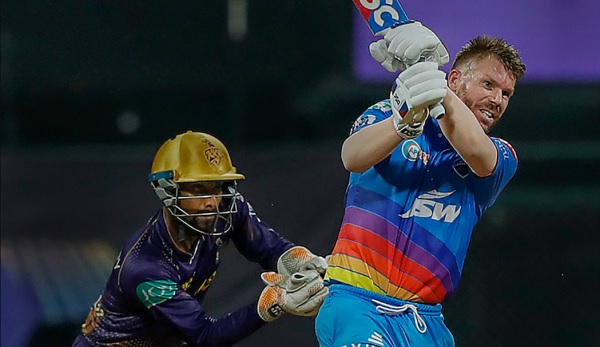 ब्रॉबोर्न पर ठोंका लगातार तीसरा अर्धशतक