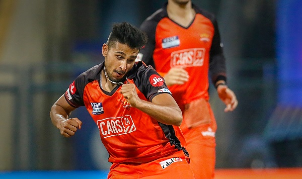 गुजरात के खिलाफ उमरान ने झटके थे 5 विकेट गुजरात के खिलाफ उमरान ने झटके थे 5 विकेट