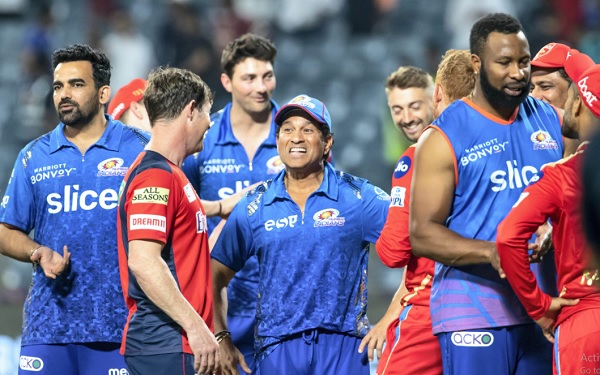 किसी और हार की चर्चा इतने फख्र से नहीं होती-