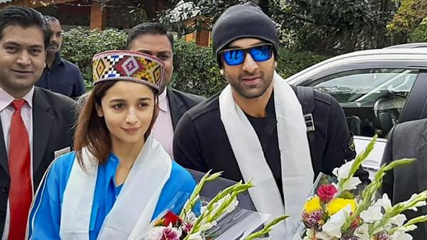 पंजाबी रीति-रिवाज से शादी पंजाबी रीति-रिवाज से शादी