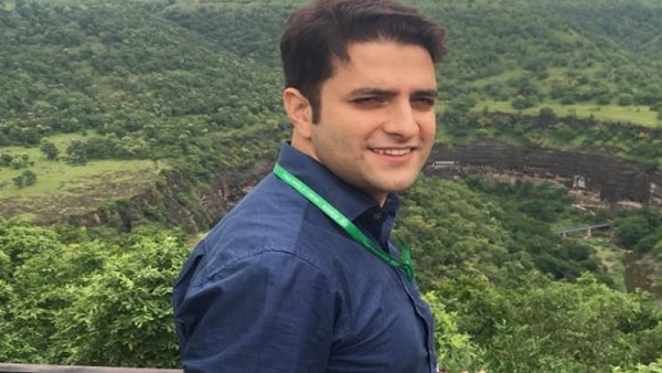 सोशल मीडिया की लोकप्रिय हस्तियों में से एक