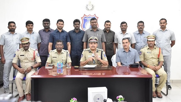 आरआर बनाम आरसीबी मैच के दौरान छापे मारे गए थे