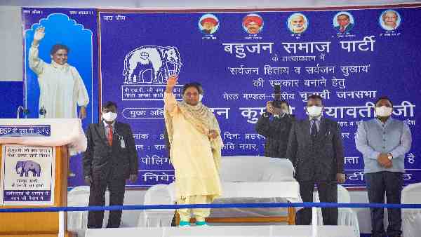 कैडर का भरोसा जीतने के लिए तेवर बदलेंगी मायावती ?