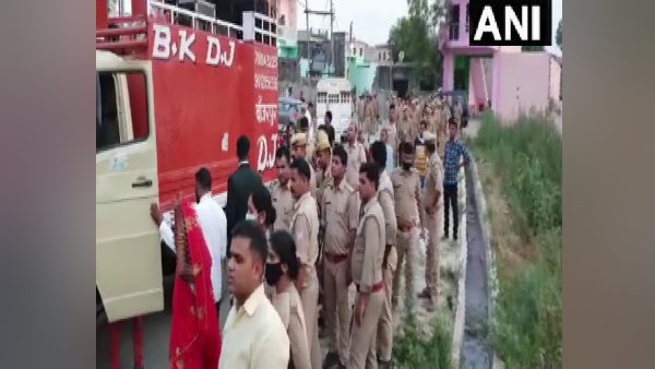 पुलिस की पहरेदारी में हुई गौरव की घुड़चढ़ी