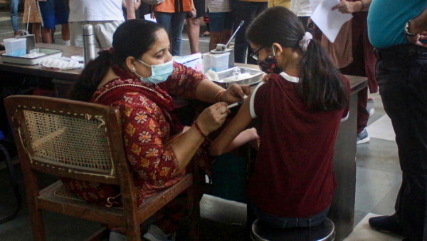 देश में कोरोना से अब तक 5.23 लाख देश में कोरोना से अब तक 5.23 लाख