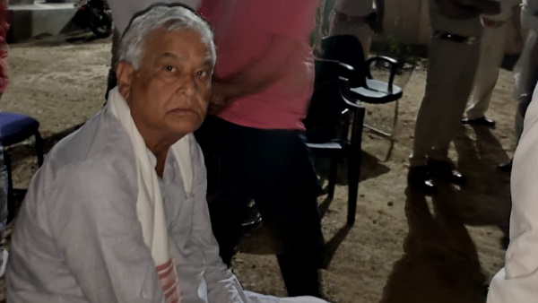 मंदिर वापस बनवाने की मांग