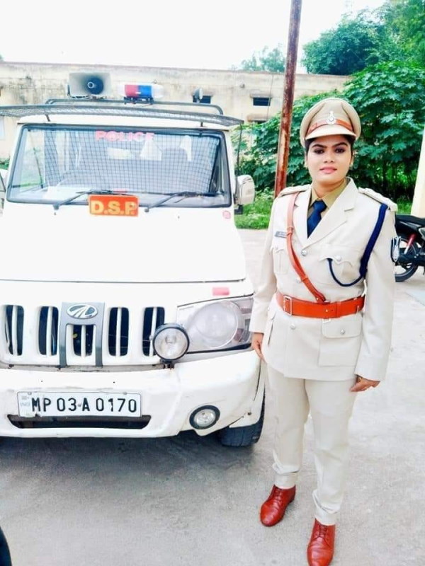  नेहा की एफबी पोस्ट हुई वायरल