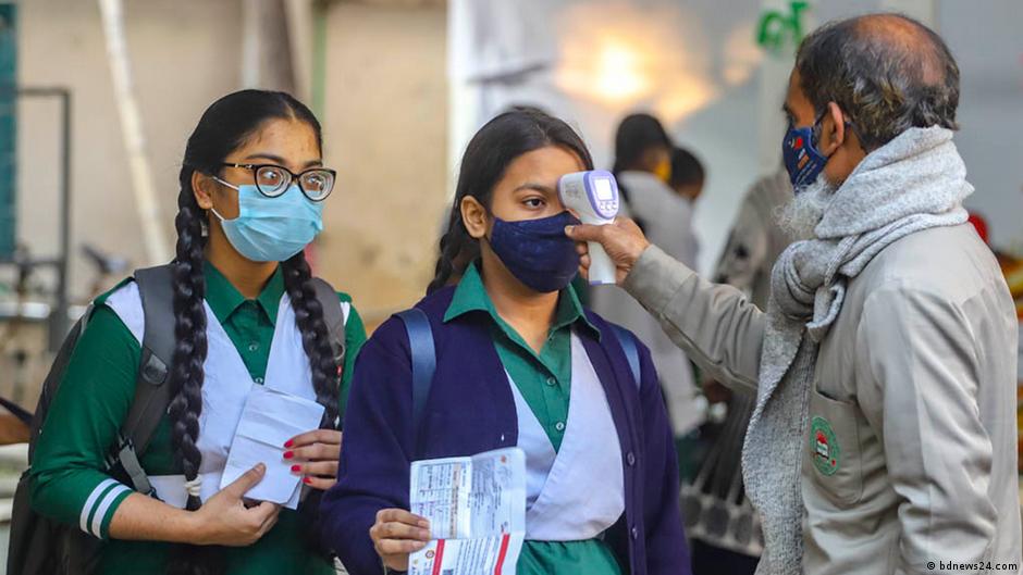 देश में कोरोना से हुई कुल मौतों का आंकड़ा 5.21 लाख देश में कोरोना से हुई कुल मौतों का आंकड़ा 5.21 लाख