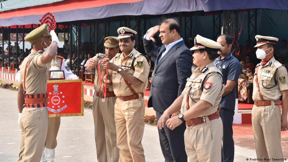पुलिस अधिकारियों की पासिंग आउट परेड में असम के सीएम हिमंत बिस्व सरमा