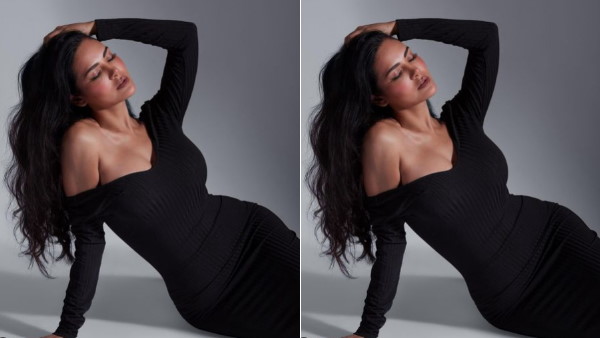 ब्लैक ड्रेस में ईशा की तस्वीर