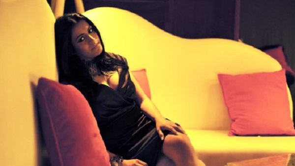 2007 में जारी किया फाल्गुनी शाह ने अपना पहला सीडी