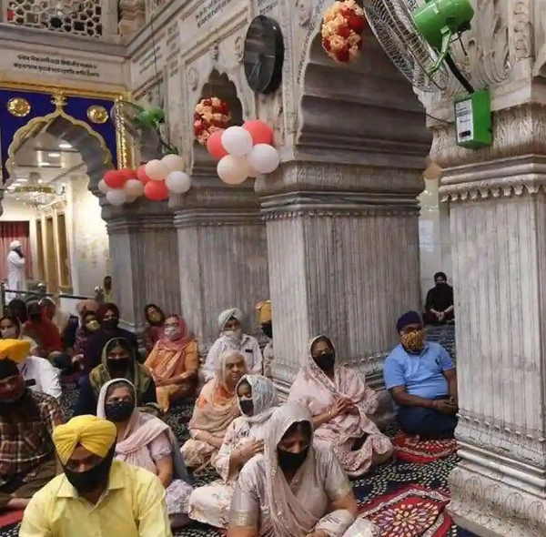 800 रजिस्टर्ड सेवादार, कर्मी लगे