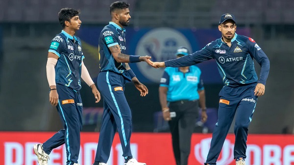 हार्दिक की पारी पर फिरा पानी