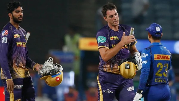 मुंबई के खिलाफ जमकर बोलता है पैट कमिंस का बल्ला