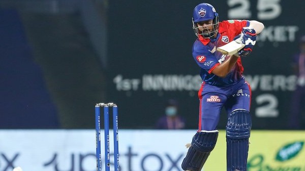 महज 30 गेंदों में पूरा किया अर्धशतक