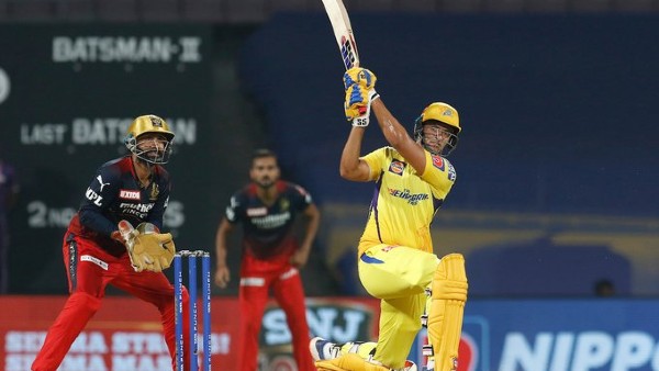 शतक लगाने से चूके शिवम दुबे