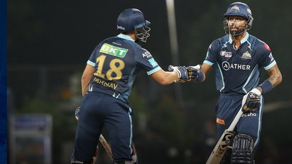 डेविड मिलर ने भी 14 गेंदों में ठोंके 31 रन