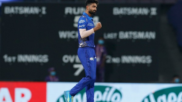 डेब्यू मैच में चमके कुमार कार्तिकेय डेब्यू मैच में चमके कुमार कार्तिकेय