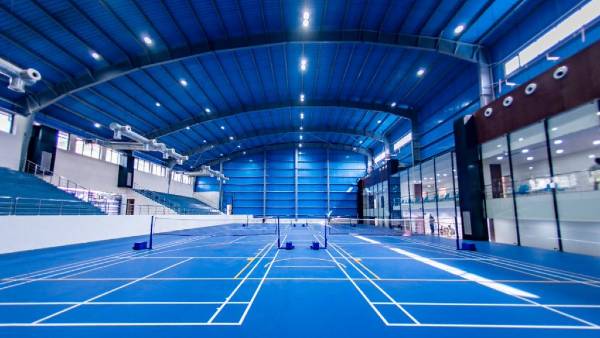 छात्रों को सभी सुविधाएं देने की कोशिश