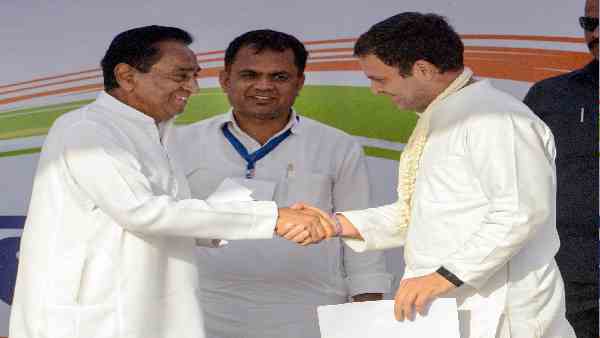 कांग्रेस के 'हिंदुत्व' की राह में चुनौतियां