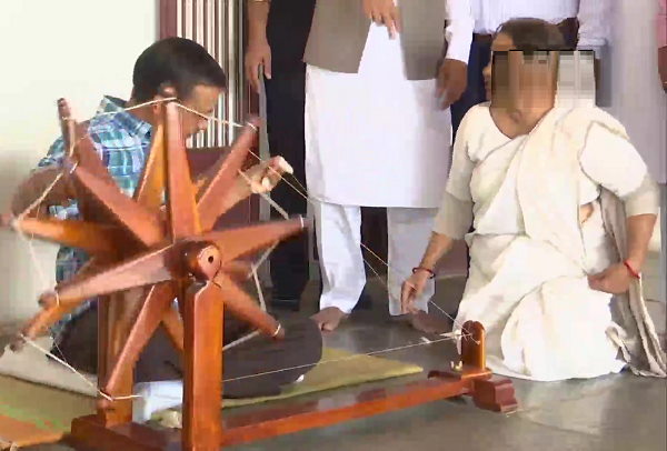 arvind kejriwal in gujarat