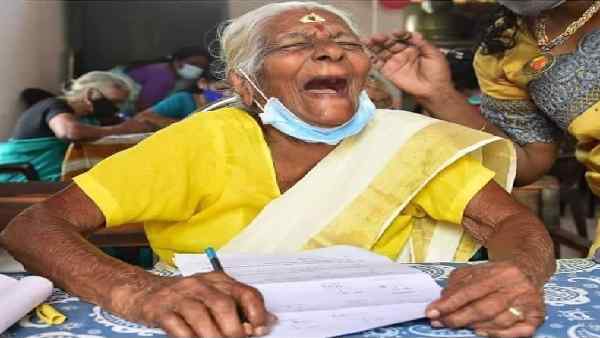 केरल साक्षरता टेस्ट में आया 89/100 नंबर