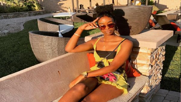 डेकोरेशन में 306 महज 306 डालर हुए खर्च डेकोरेशन में 306 महज 306 डालर हुए खर्च