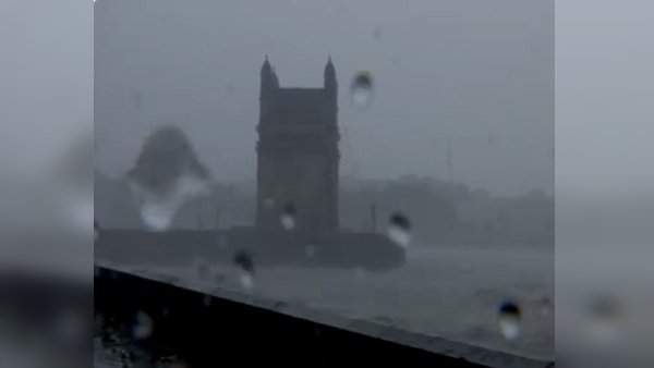 residential buildings in Mumbai