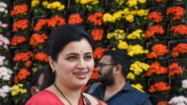 6 मई तक न्यायिक हिरासत में गईं नवनीत राणा 6 मई तक न्यायिक हिरासत में गईं नवनीत राणा