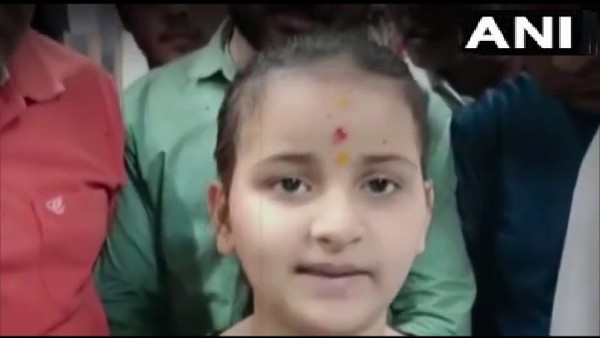 अमरावती में हैं आरोही