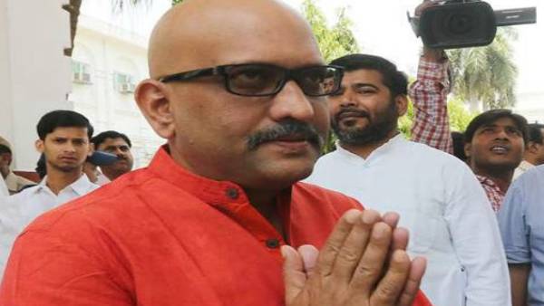 अजय राय पर भी दांव लगा सकती है कांग्रेस 