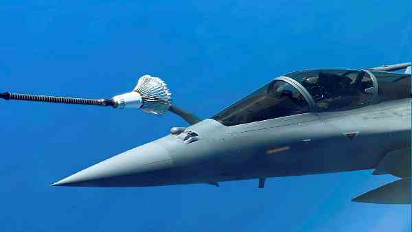 अभी 6 रूसी इल्युशिन-78 टैंकरों का हो रहा है इस्तेमाल