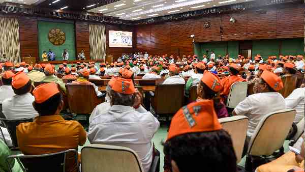 2017 के मुकाबले राज्यों में कम हुई बीजेपी की ताकत
