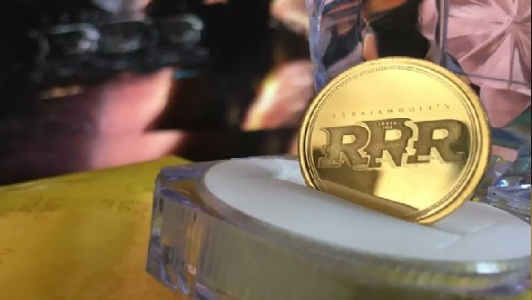 55 से 60 हजार सिक्के की कीमत