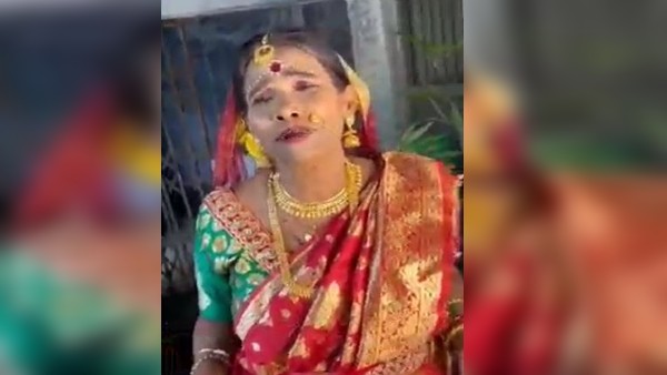 फिर गाया 'कच्चा बादाम' 