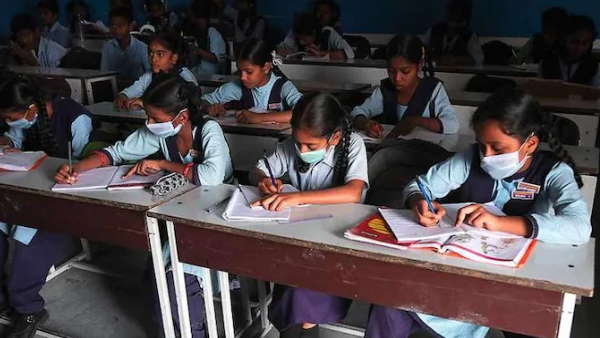 कलेक्टरों को अधिनियम में प्राप्त हैं काफी अधिकार