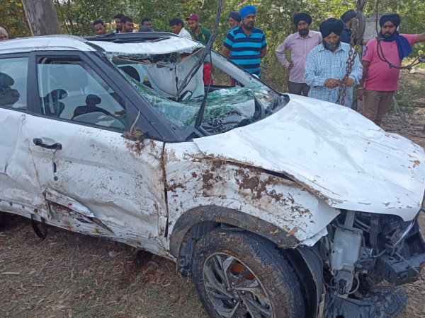 सांसों की डोर टूट चुकी थी सांसों की डोर टूट चुकी थी