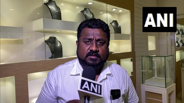 क्या कहना है व्यापारियों का?