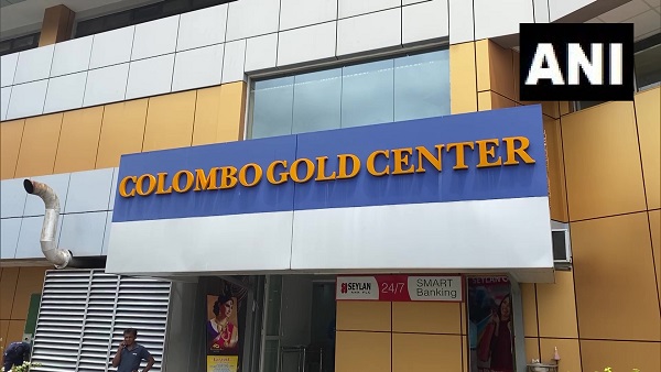 डॉलर के मुकाबले गिरी श्रीलंकाई करेंसी